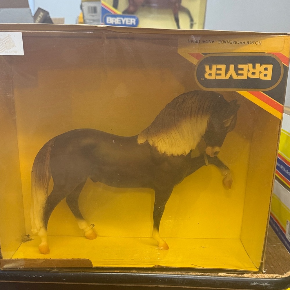 Breyer no 918 promenade Andalusian